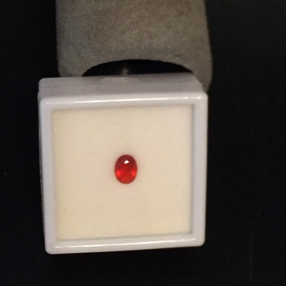 Mexican Cherry Opal Oval Shape - Picture 1 of 5